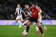 Fernandes mắc lỗi, Man Utd tuột chiến thắng trước Real Sociedad