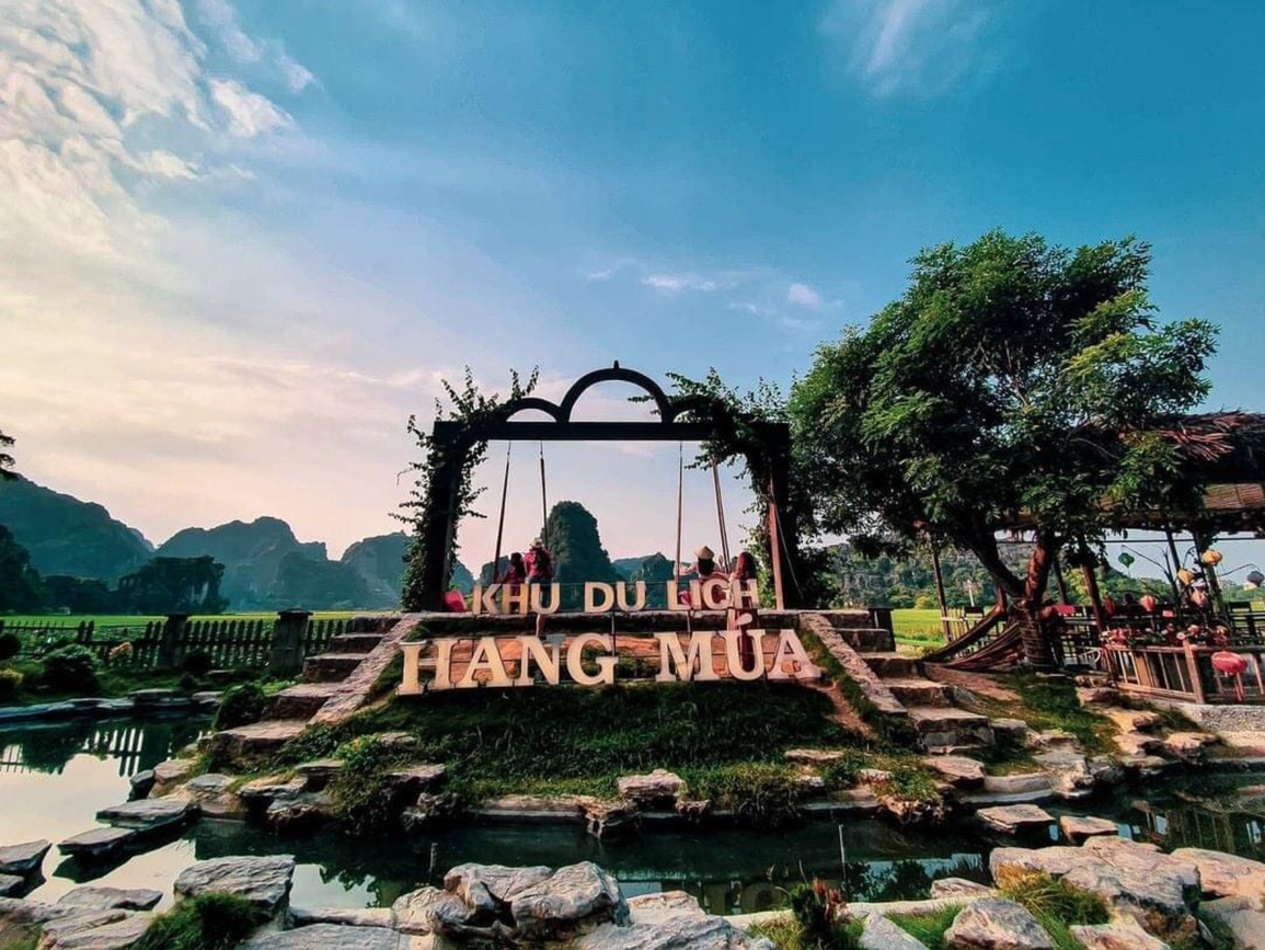 Những lưu ý khi đến Hang Múa vào dịp nghỉ lễ 30/4 - 1/5 - 1 Những lưu ý khi đến Hang Múa vào dịp nghỉ lễ 30/4 - 1/5 - 1