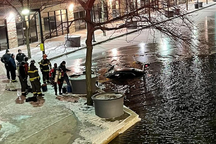 Nữ tài xế say xỉn lái xe lao xuống kênh, đổ tại hệ thống dẫn đường GPS