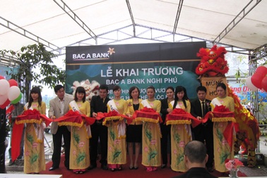 Bắc Á Bank khai trương 2 phòng giao dịch tại TP Vinh