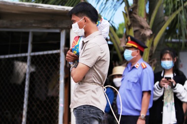 Lời khai của kẻ bế con ruột 5 tuổi ném xuống sông