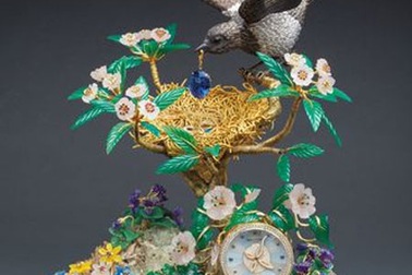 Chiêm ngưỡng chiếc đồng hồ để bàn giá gần 50 tỷ đồng