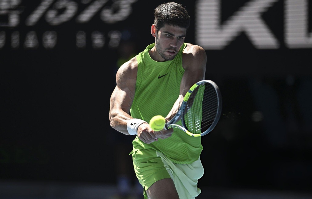 Alcaraz thị uy sức mạnh, tiến vào tứ kết Australian Open - 2 Alcaraz thị uy sức mạnh, tiến vào tứ kết Australian Open - 2