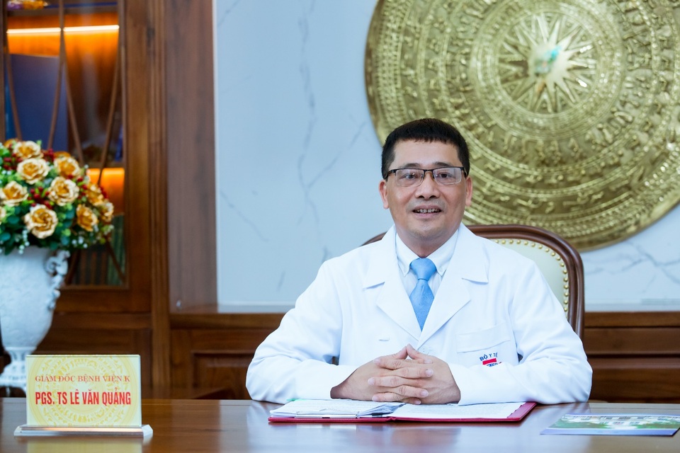 Nhiệm vụ đặc biệt của bác sĩ 23 năm cứu chữa bệnh nhân ung thư - 2 Nhiệm vụ đặc biệt của bác sĩ 23 năm cứu chữa bệnh nhân ung thư - 2