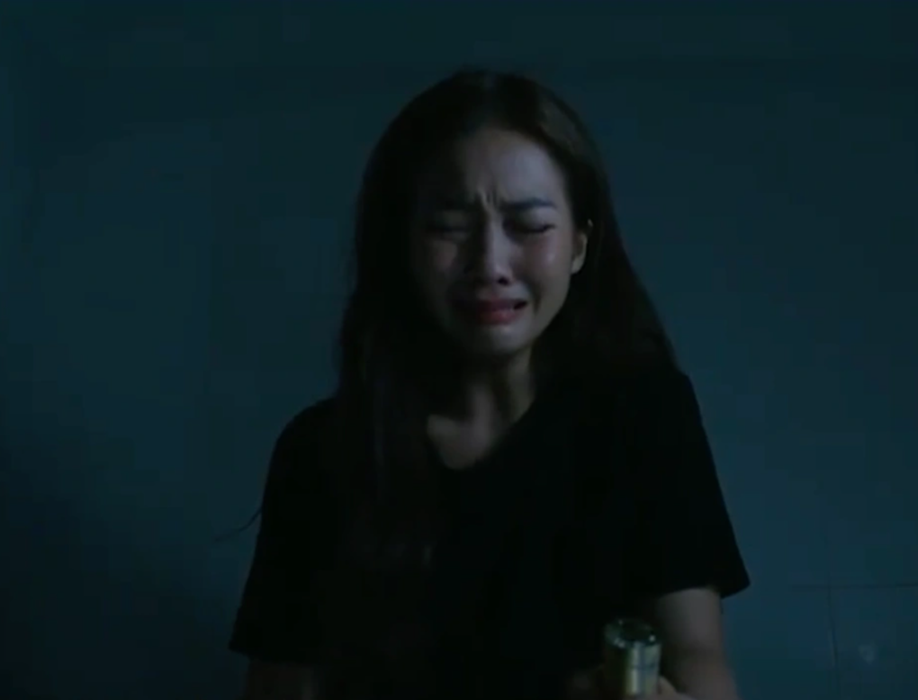 Thanh Sơn diễn như lên đồng, Khả Ngân lấy nước mắt khán giả - 3 Thanh Sơn diễn như lên đồng, Khả Ngân lấy nước mắt khán giả - 3