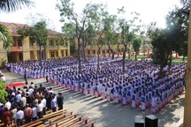 Hơn 13 tỷ cấp bù học phí và chi phí học tập còn thiếu cho học sinh