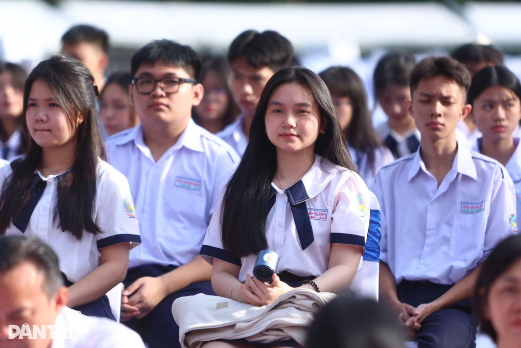 Liên tục thay đổi tuyển sinh đại học, học sinh “chạy theo đến bao giờ? - 3 Liên tục thay đổi tuyển sinh đại học, học sinh “chạy theo đến bao giờ? - 3