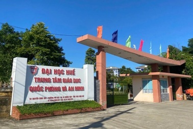 5 sinh viên nhập viện sau bữa ăn sáng tại trung tâm giáo dục quốc phòng