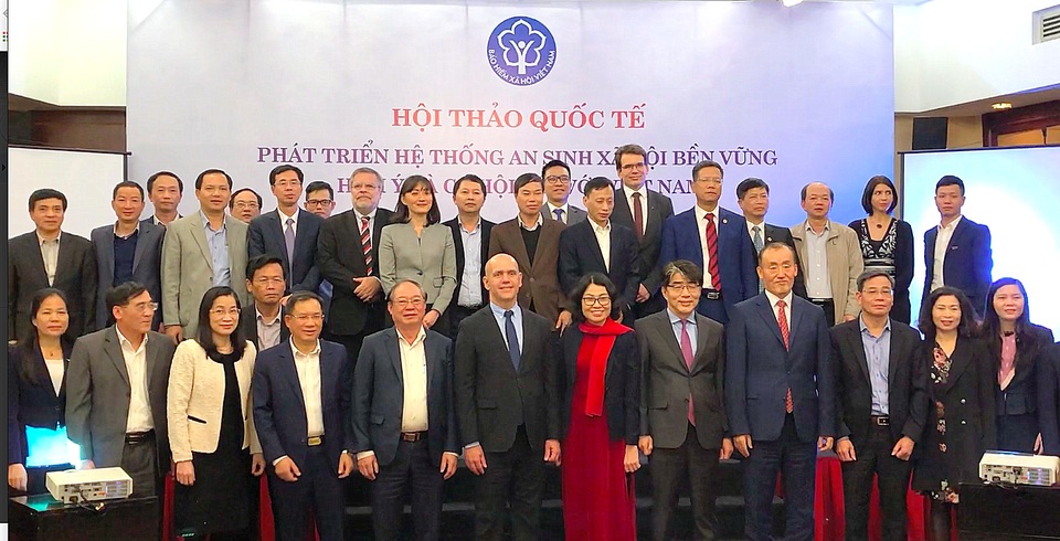 Tổng Giám đốc BHXH VN: Bảo hiểm y tế đã bao phủ 90 % dân số - 1 Tổng Giám đốc BHXH VN: Bảo hiểm y tế đã bao phủ 90 % dân số - 1