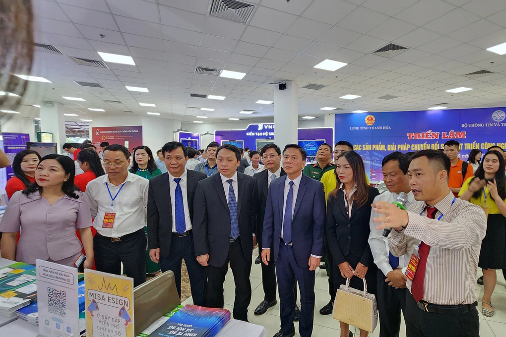 Kết nối cung cầu phát triển chuyển đổi số khu vực miền Trung - 2 Kết nối cung cầu phát triển chuyển đổi số khu vực miền Trung - 2