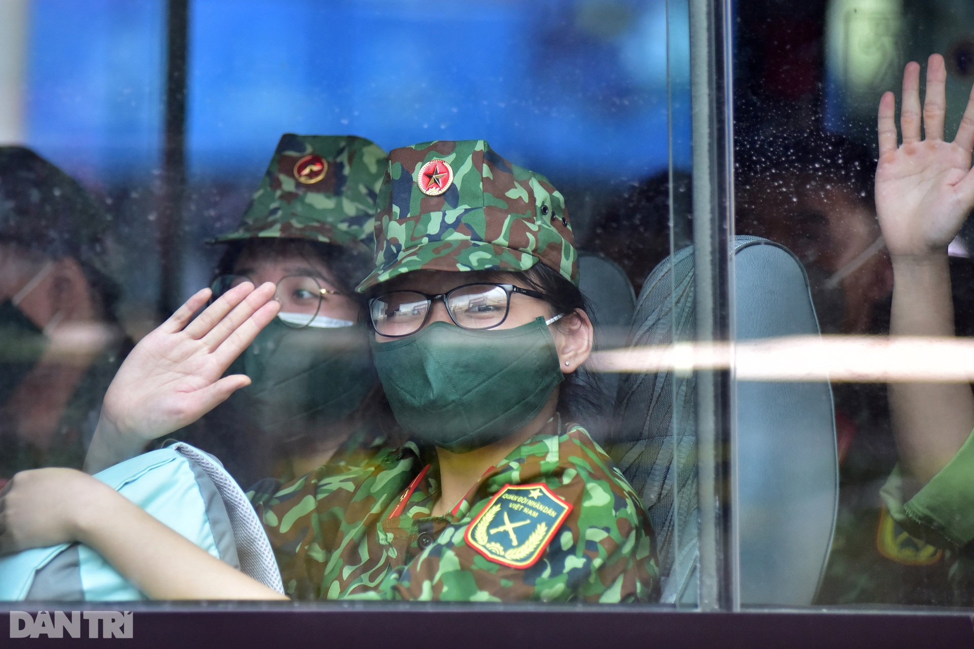 Gần 300 bác sĩ, học viên Học viện Quân y đã tới TPHCM - 10 Gần 300 bác sĩ, học viên Học viện Quân y đã tới TPHCM - 10