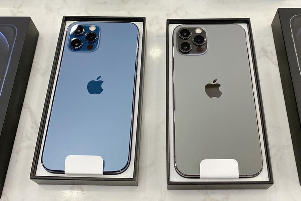 iPhone 12 Pro Max xách tay tiếp tục giảm giá nhưng vẫn không đáng mua - 1 iPhone 12 Pro Max xách tay tiếp tục giảm giá nhưng vẫn không đáng mua - 1