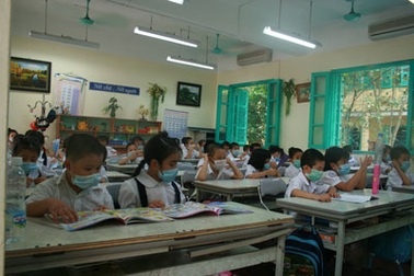 Thêm một trường tiểu học ở Hà Nội dính cúm