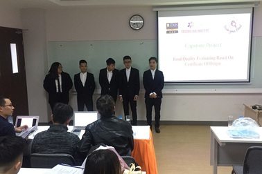 Sinh viên FPT giải bài toán an toàn thực phẩm trước thềm Tết Mậu Tuất