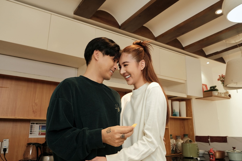 Hồ Quang Hiếu: Vợ đầu ly thân sau 10 ngày, lần hai cưới vợ trẻ sau 3 tháng - 6 Hồ Quang Hiếu: Vợ đầu ly thân sau 10 ngày, lần hai cưới vợ trẻ sau 3 tháng - 6