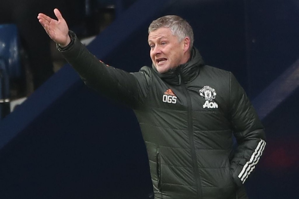HLV Solskjaer tiết lộ lý do mang hai thần đồng tới Italia - 2 HLV Solskjaer tiết lộ lý do mang hai thần đồng tới Italia - 2