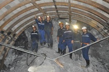 Thủ tướng: Không thể để năng suất lao động quá thấp so với khu vực 