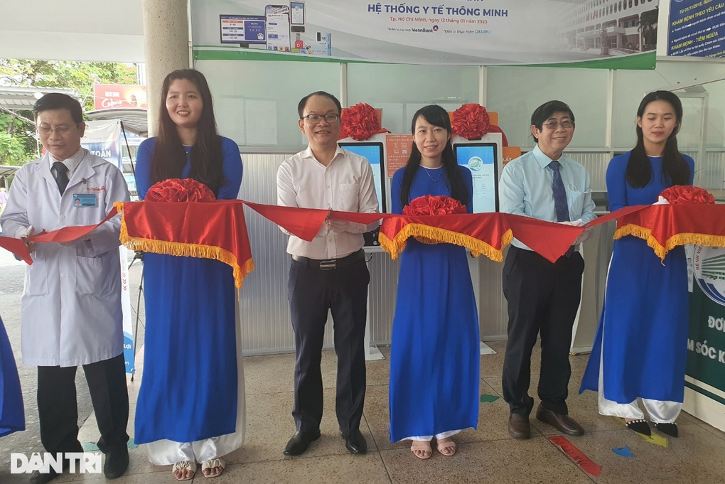 Bệnh viện ở TPHCM có hệ thống 9,6 tỷ đồng ngăn chặn cò trục lợi khám bệnh - 1 Bệnh viện ở TPHCM có hệ thống 9,6 tỷ đồng ngăn chặn cò trục lợi khám bệnh - 1