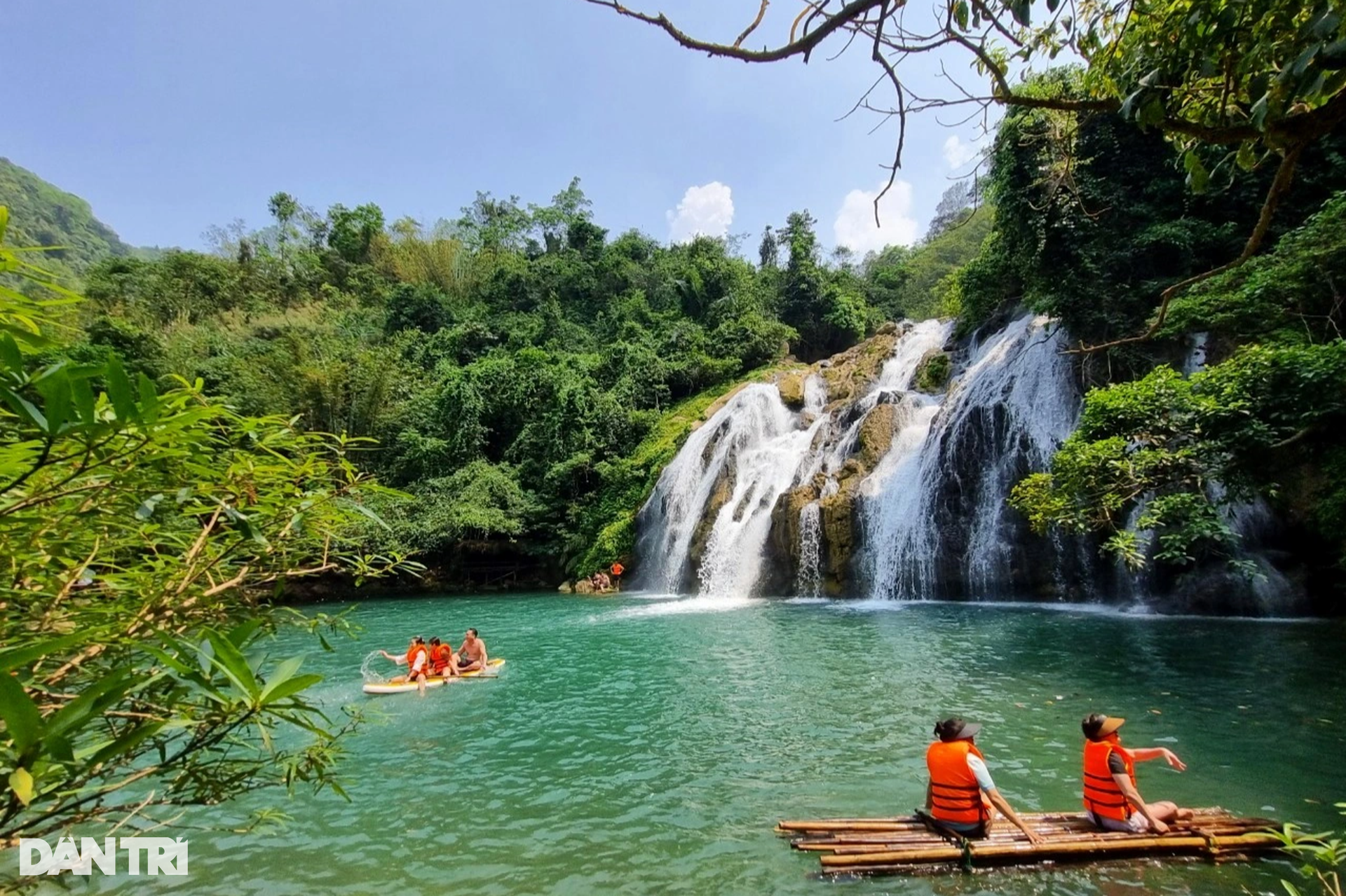 Vẻ đẹp hoang sơ, kỳ vĩ của thác nước ở Quảng Trị - 7