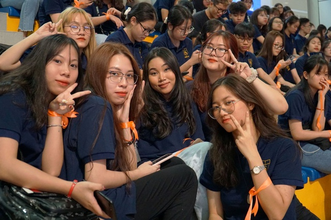 Sinh viên ngành Toán có thể được nhận học bổng 2,4 triệu đồng/tháng - 1 Sinh viên ngành Toán có thể được nhận học bổng 2,4 triệu đồng/tháng - 1