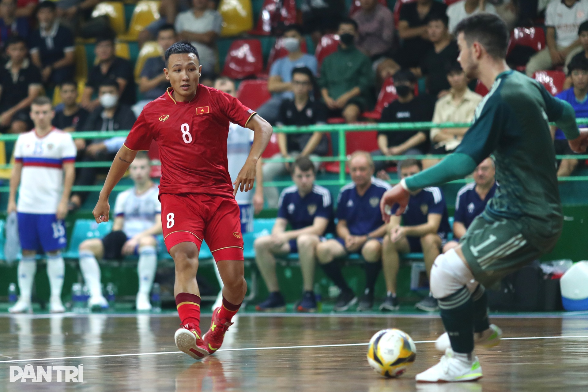 Tuyển futsal Việt Nam lội ngược dòng gỡ hòa 3-3 trước Nga - 12 Tuyển futsal Việt Nam lội ngược dòng gỡ hòa 3-3 trước Nga - 12