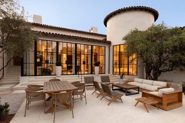 Bên trong căn biệt thự xa hoa hơn 43 triệu USD của cựu CEO Uber