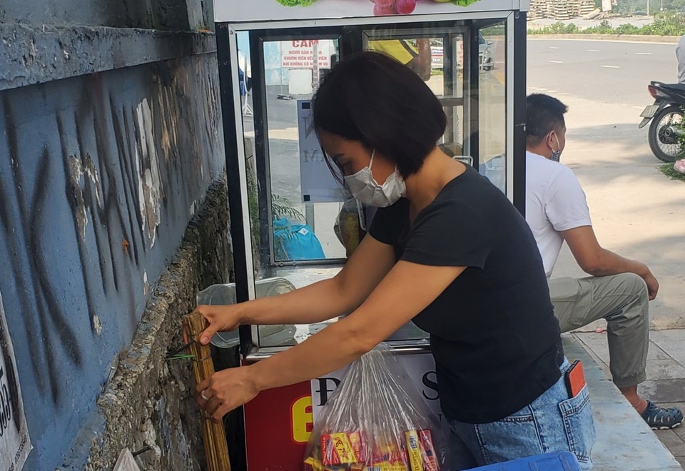 Hà Nội: Lao động tự do gặp khó nhưng đồng thuận dừng việc để chống dịch - 1 Hà Nội: Lao động tự do gặp khó nhưng đồng thuận dừng việc để chống dịch - 1
