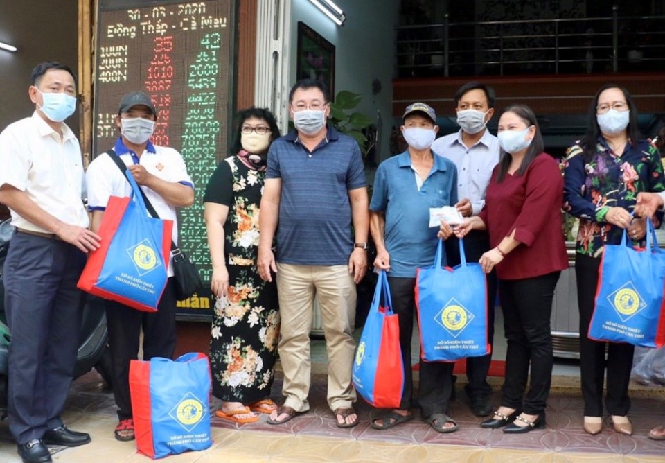 Cần Thơ: Hơn 5.300 lao động có hợp đồng phải tạm hoãn, nghỉ không lương - 1 Cần Thơ: Hơn 5.300 lao động có hợp đồng phải tạm hoãn, nghỉ không lương - 1