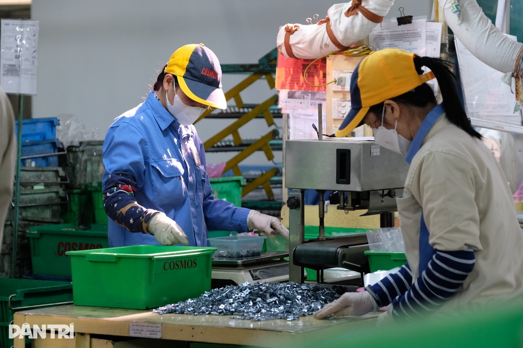 Cuối năm, tỷ lệ thiếu việc làm tăng cao - 1 Cuối năm, tỷ lệ thiếu việc làm tăng cao - 1