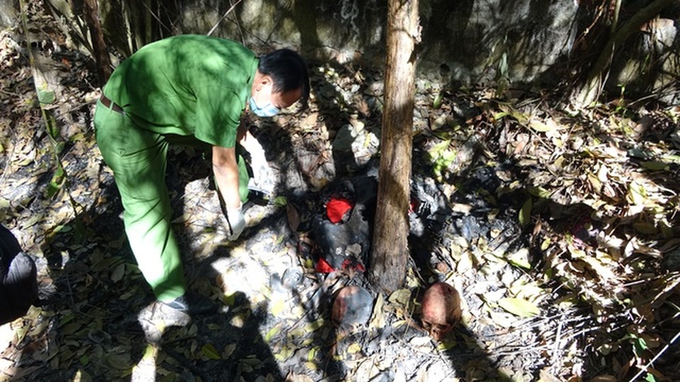 Vụ phát hiện 9 hài cốt: Có người từng thấy chủ nhà giao dịch bán xương người! - 1 Vụ phát hiện 9 hài cốt: Có người từng thấy chủ nhà giao dịch bán xương người! - 1