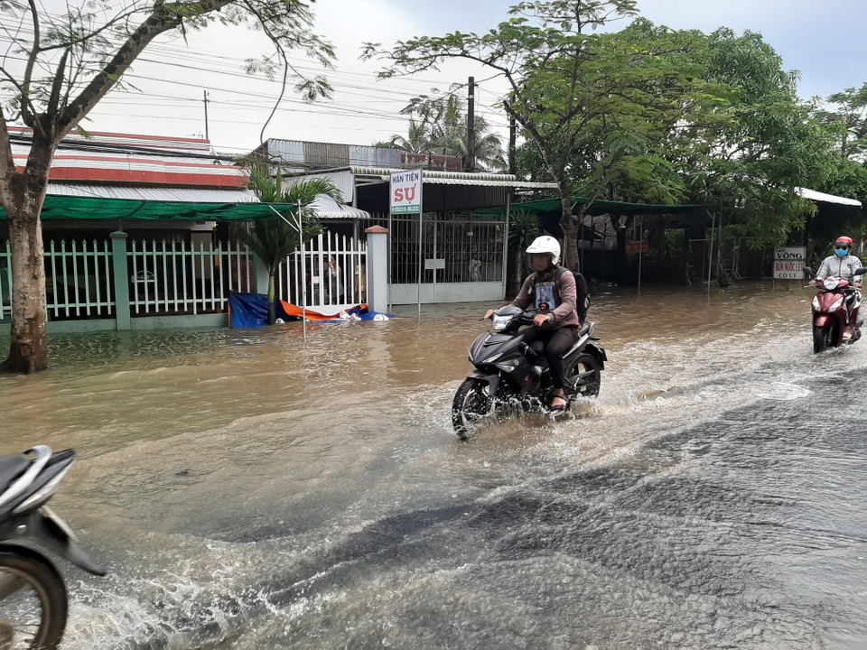 ĐBSCL cũng lao đao vì mưa bão, triều cường - 5 ĐBSCL cũng lao đao vì mưa bão, triều cường - 5