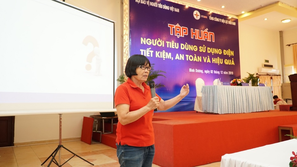 Tiết kiệm gần 1 tỷ đồng sau một giờ tắt điện - 1 Tiết kiệm gần 1 tỷ đồng sau một giờ tắt điện - 1