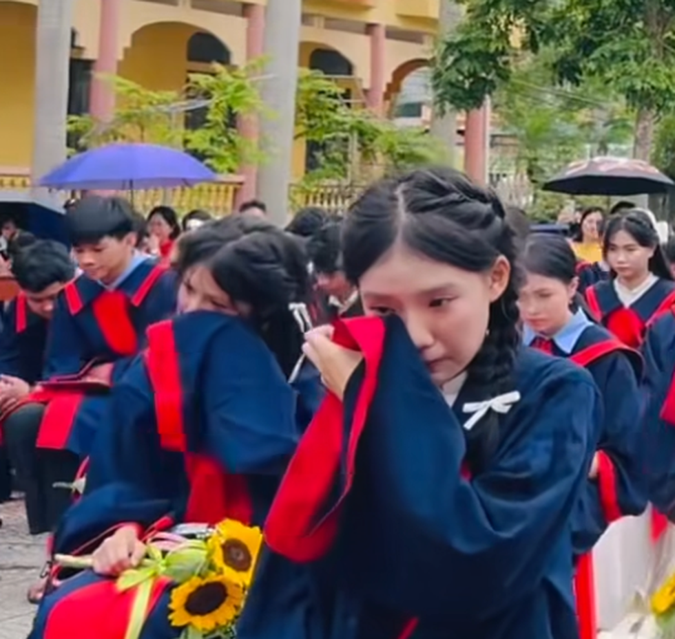 Lời nói gan ruột của người mẹ: Tình yêu không đến từ những bảng điểm đẹp! - 5 Lời nói gan ruột của người mẹ: Tình yêu không đến từ những bảng điểm đẹp! - 5