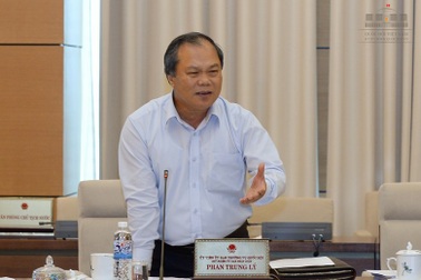 Chi ngân sách “đội” lên 36.900 tỷ: “Giật mình” với nhiều khoản không minh bạch