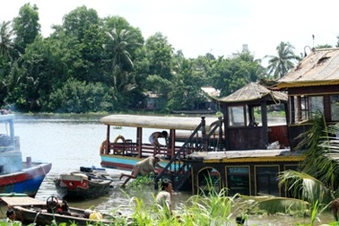 Vụ lật tàu Dìn Ký: Tạp vụ lên lái tàu