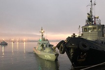 Thế giới nói gì về vụ Nga bắt tàu Ukraine?