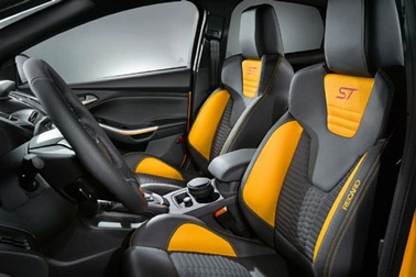 Focus ST thu hút khách hàng trẻ tuổi