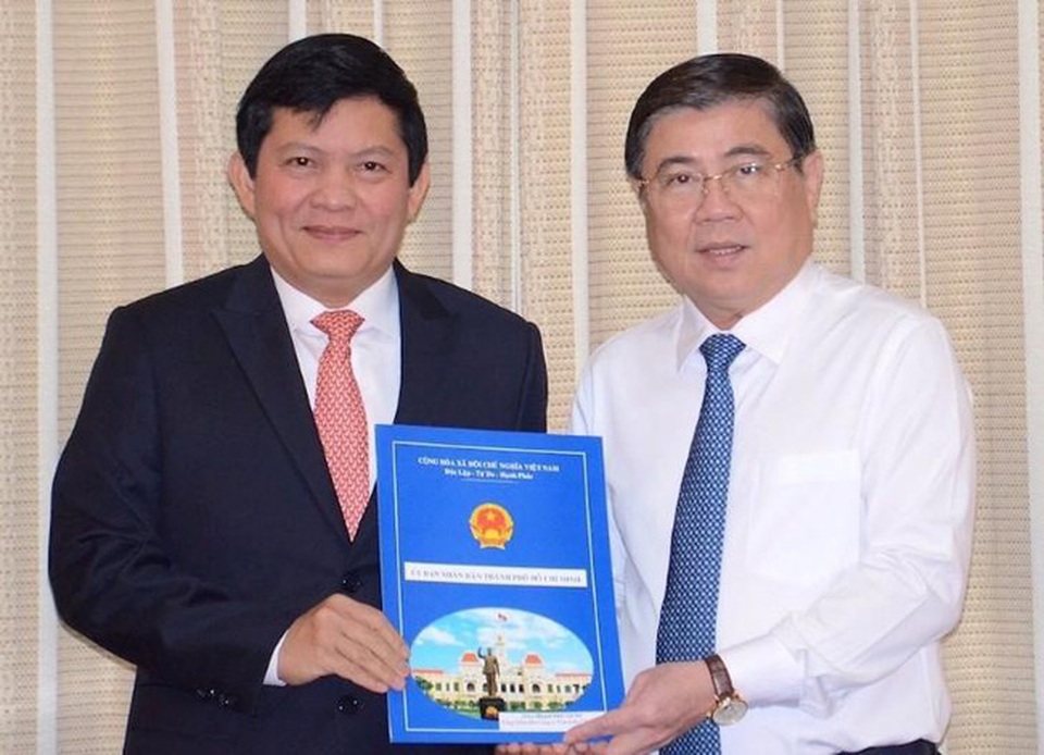 Đại diện cho dân, không thể một khuôn mặt với hai con người - 3 Đại diện cho dân, không thể một khuôn mặt với hai con người - 3