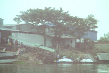 Đường "lậu" đe doạ ngành mía đường