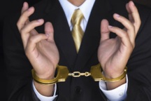 Sếp lớn bị bắt, nhà đầu tư tháo chạy khỏi cổ phiếu TTB