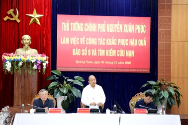 Thủ tướng hoan nghênh các nhà hảo tâm giúp đỡ bà con vùng bão lũ