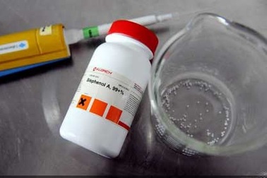 Hóa chất gây bệnh khiến châu Âu mất hàng tỷ euro mỗi năm