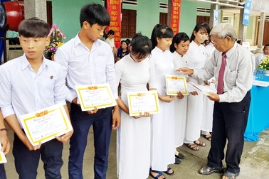 Hội Khuyến học Quảng Nam thông báo xét cấp học bổng cho sinh viên nghèo học giỏi