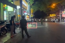 Người đàn ông ngoại quốc tử vong trên đường phố Nha Trang