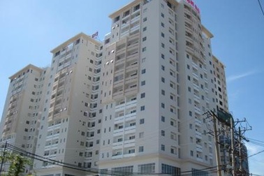 Giải cứu một người nước ngoài bị giam giữ trong chung cư  