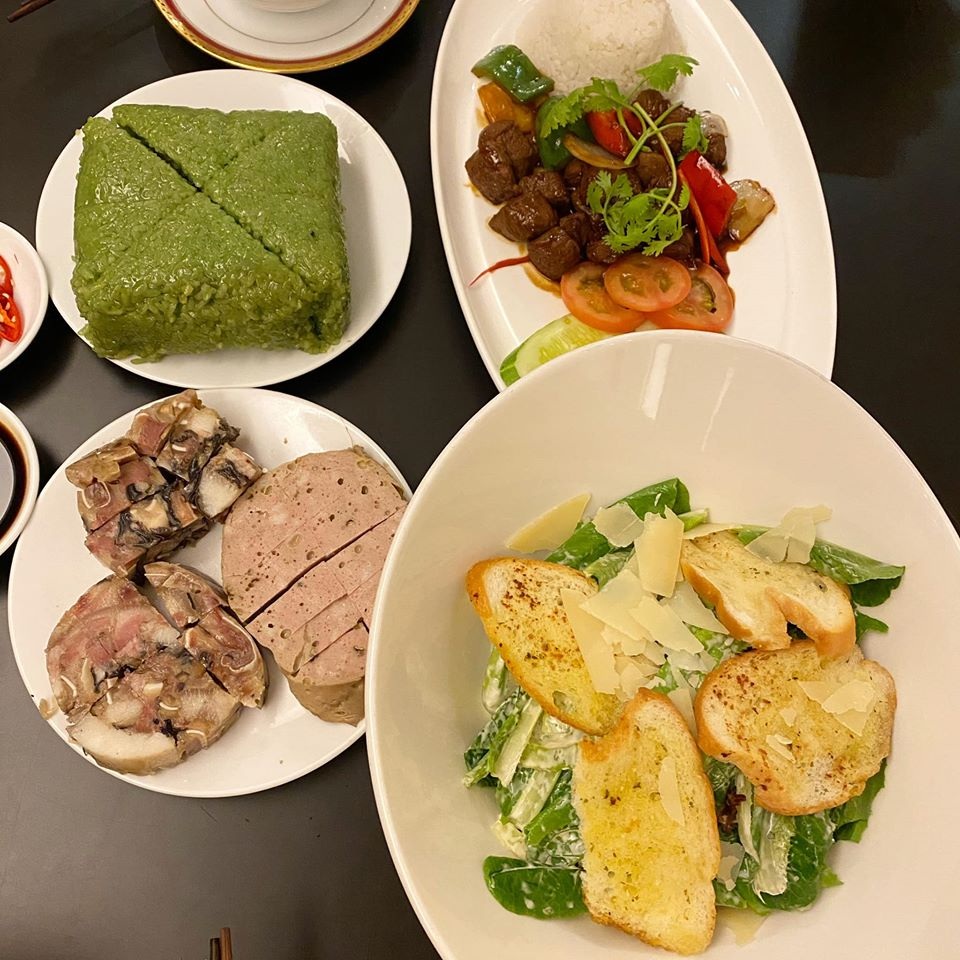 Ở nhà chống dịch, Chi Bảo thường xuyên vào bếp nấu ăn cho vợ - 7 Ở nhà chống dịch, Chi Bảo thường xuyên vào bếp nấu ăn cho vợ - 7