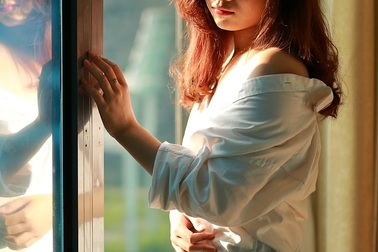 Nữ sinh Trung Quốc bán trứng cho chợ đen với giá 200 triệu đồng