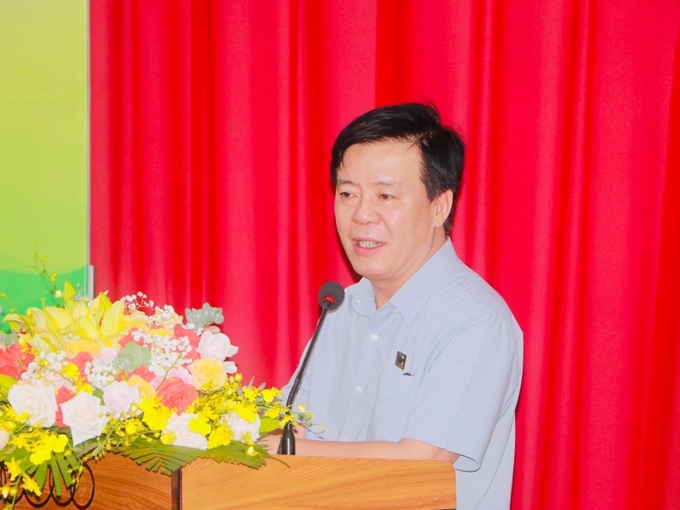 Ông Ngô Văn Đông, Tổng Giám đốc Công ty CP Phân bón Bình Điền chia sẻ tại hội nghị.