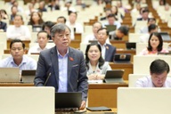 "Không để cán bộ công chức thuộc tầng lớp nghèo trong xã hội!"