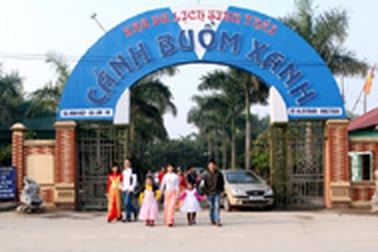 Hà Nội: Hai bé gái chết đuối thương tâm trong khu sinh thái